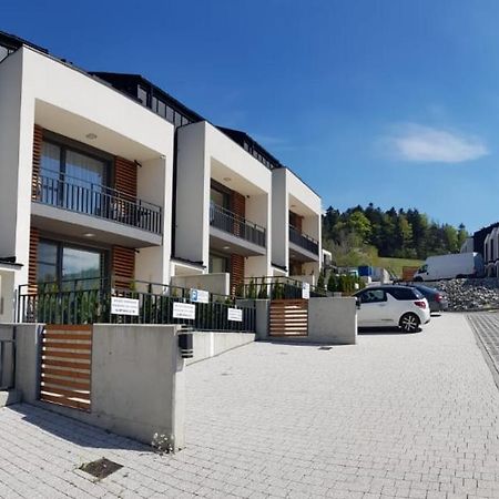 שצ'צ'ירק Apartament "Oldmountain" Olimpijska 1C 1 מראה חיצוני תמונה