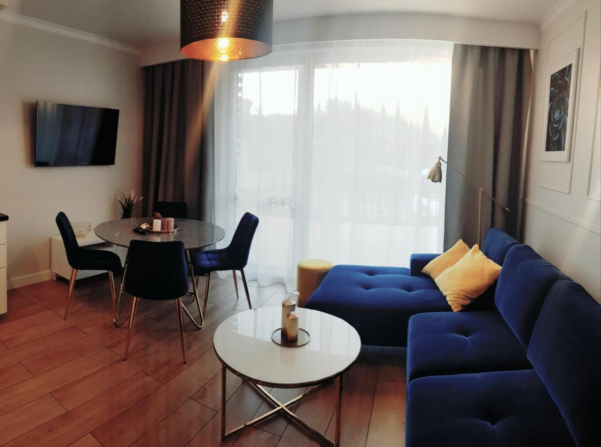 שצ'צ'ירק Apartament "Oldmountain" Olimpijska 1C 1 מראה חיצוני תמונה