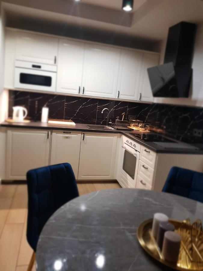שצ'צ'ירק Apartament "Oldmountain" Olimpijska 1C 1 מראה חיצוני תמונה