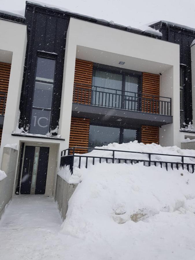 שצ'צ'ירק Apartament "Oldmountain" Olimpijska 1C 1 מראה חיצוני תמונה